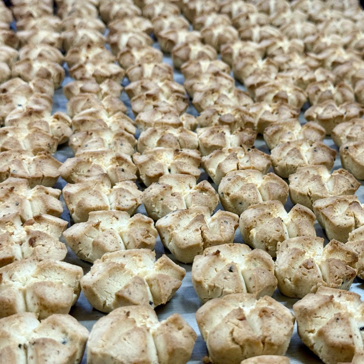 Bánh Hạnh Nhân Nướng